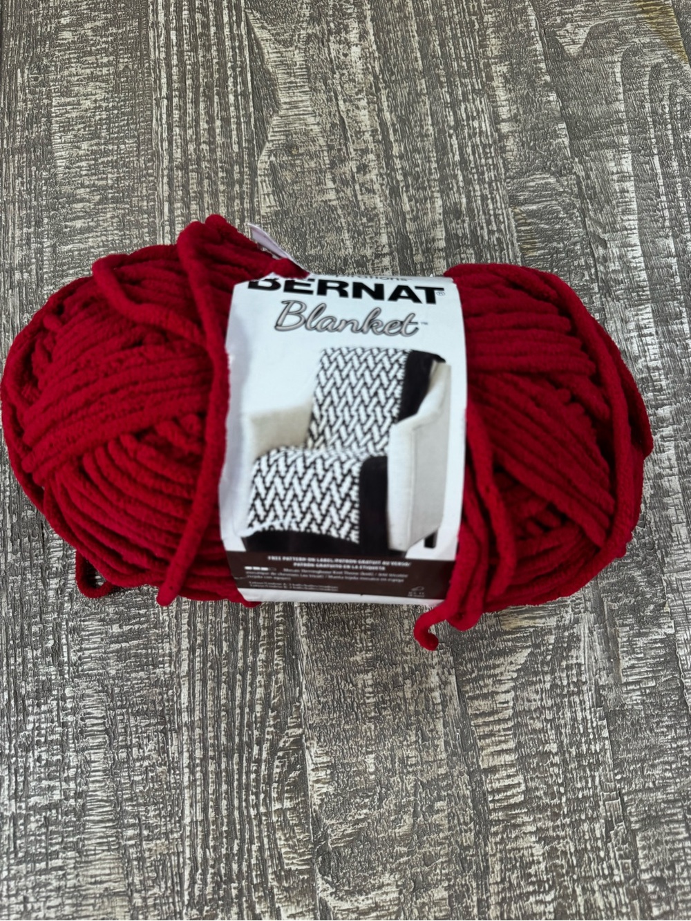 Bernat Blanket Chunky Yarn - Crimson